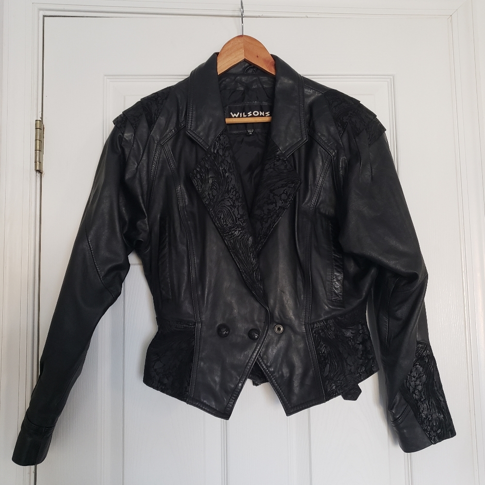 Wilsons Black Leather Cropped Jacket Snap Front Womens Medium Rocker Moto